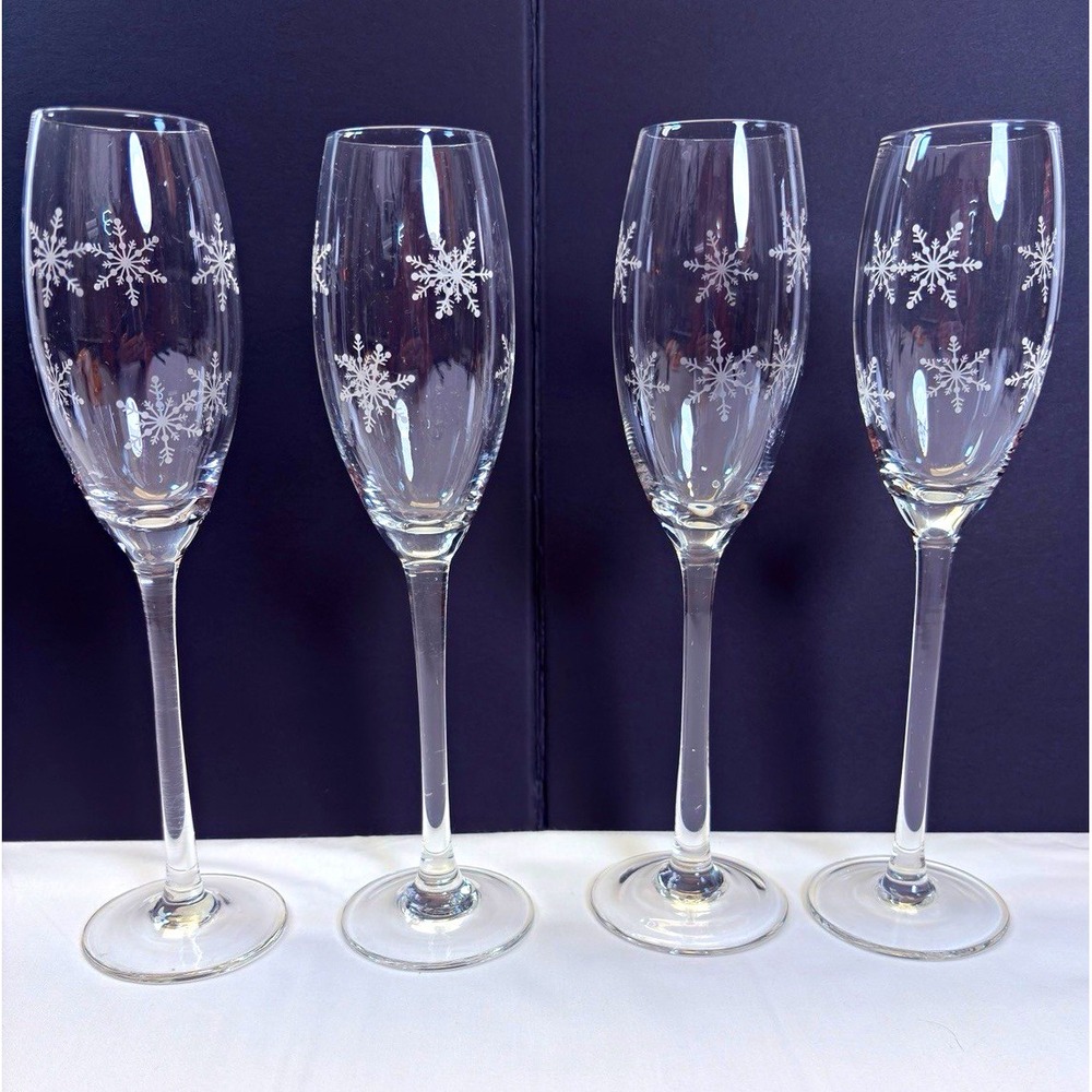 Clear Glass Champagne Flutes Set of 4, Etched Snowflake Stemmed Holiday 10" 495